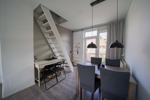 Medium property photo - Medemblikstraat 34-1, 1023 XR Amsterdam